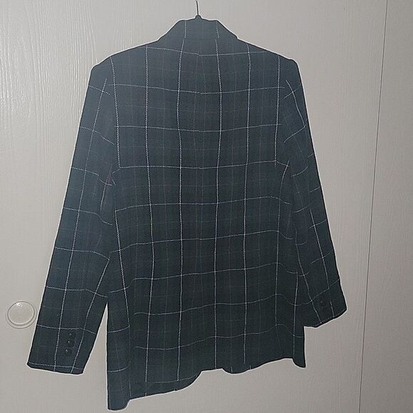 Beautiful blazer with red, green, yellow and navy - Picture 3 of 4